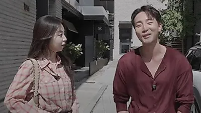 Ahn So Hee gặp rắc rối khi tiết lộ tình bạn 10 năm với Roy Kim