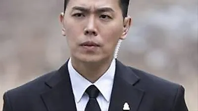 『キム部長』の悪役イ・ドンハ、特別休暇を辞退して演劇舞台へ挑戦