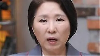 Lee Ho-sun: "Giving birth doesn't make you a parent"