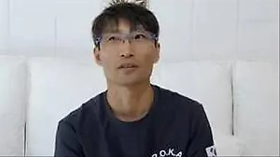Wife's compulsive calls to delivery husband stem from trauma
