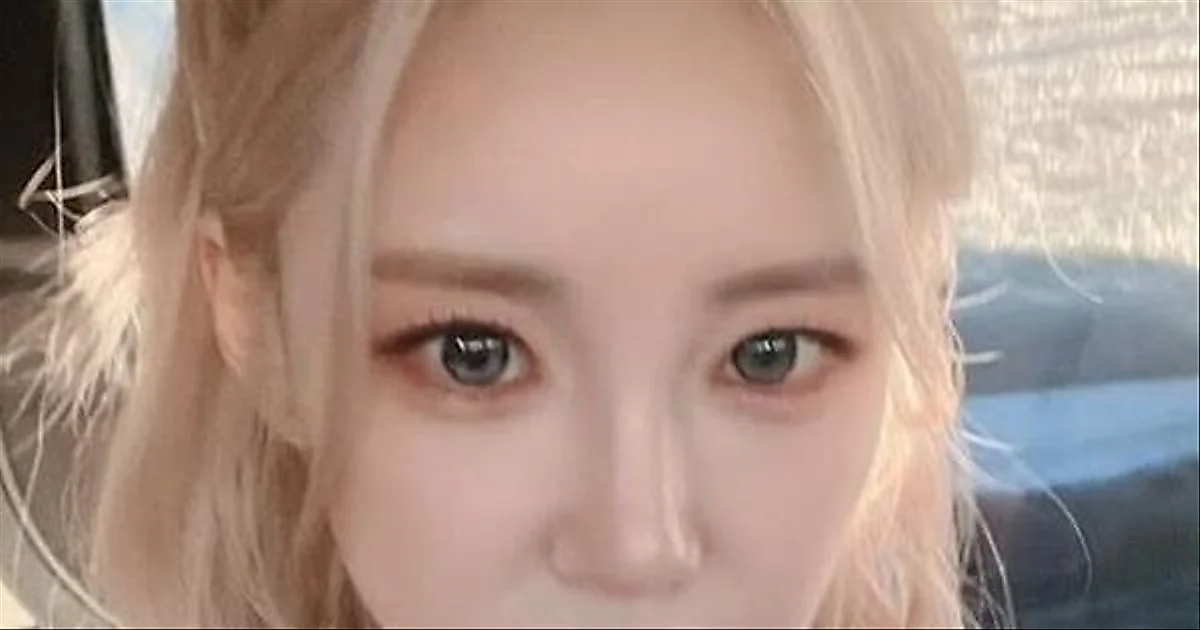 Secret's Jeon Hyo-seong, Growing Stronger After Controversy—A Timeless Beauty at 36
