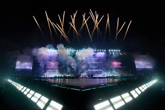 BIGBANG chính thức khởi động World Tour kỷ niệm 20 năm mang tên 'COSMOS' sau 9 năm vắng bóng