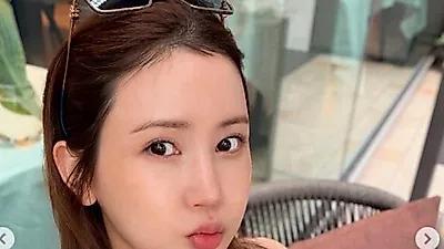 Lee Da-hae Takes Prenatal Trip to Japan Ahead of November Due Date