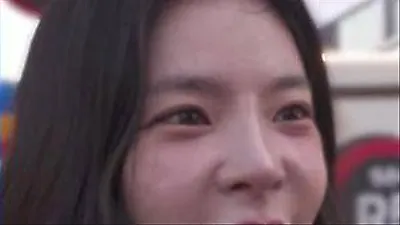 Jang Jae In面对整容调侃直言“请适可而止”，弘大街头演出找回初心