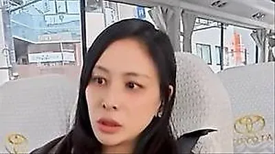 Ko So Young kể kỷ niệm bị anh trai nhắc nhở khi thấy khách ăn một mình tại Nhật Bản