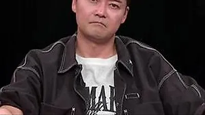 Jun Hyun-moo opens up about losing friends to ex's obsession