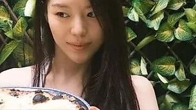 チョ・ヘジョン、パリ旅行を満喫「痩せているから食べて、食べて、また食べる」