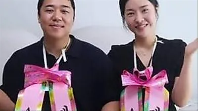 Comedian Han Yun-seo to marry in October at age 41