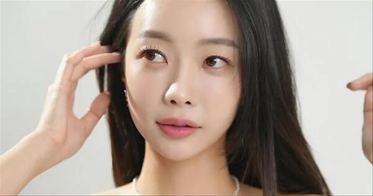 MC Park Ji-min quyên góp cho 'Cặp đôi Baeg' trong 'Oh Eun-young Report'