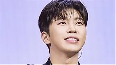 Lim Young-woong và 'Grain of Sand': MV vượt mốc 43 triệu lượt xem