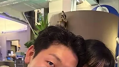 Yang Gi-ung俘获大1岁未婚妻Park Chae-yeon的秘诀：在KTV充值999分钟苦练歌唱