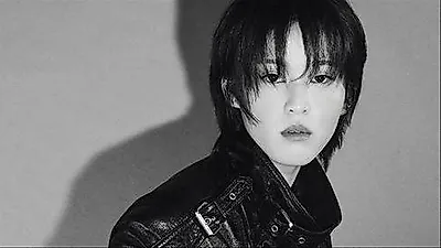 Lee Yeon shows powerful charisma in 'The Journey to Gyeong-ju' pictorial