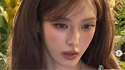 Wendy Red Velvet sở hữu vẻ đẹp siêu thực như nàng tiên trong rừng