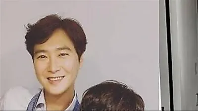 Ko Ji-yong's son acts as 'one-day intern' at mother's hospital