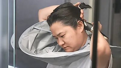 キム・シンヨン、「私と一緒に暮らそう」再出演ーセルフカット10年目