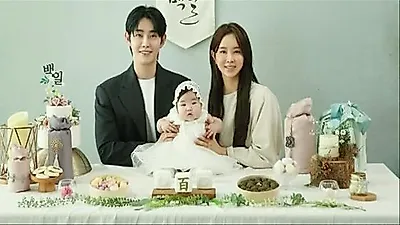 パク・ヒョンホ「妻のウン・ガウンが稼いだお金で生活している」