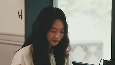 Gong Hyo-jin Praises Shin Min-a's Natural Physique, Calling Her a 'Muscle Spoon'