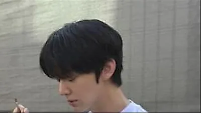 Ahn Jae Hyun: Gained 17kg and doing 1,000 crunches for bed scenes