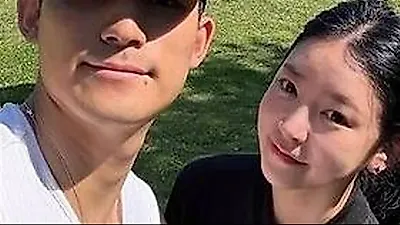 T-ara田小娟展现迪拜豪门生活，好友豪车接送尽显义气