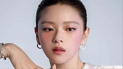 Twice's Jeongyeon reveals sophisticated new look in first photoshoot with new agency