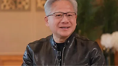 Jensen Huang khen ngợi Hwasa: 'Cô ấy là ca sĩ kiêm vũ công tài năng, tôi rất thích So Cute'