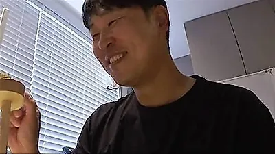 Yoon Suk-min prioritizes 50 lizards over his sons, sparking wife's ire