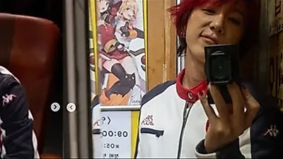 Lee Hongki (FTISLAND) gây sốc với mái tóc đỏ rực sau khi giảm 14kg