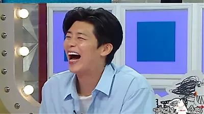 歌手パク・ジヒョン、6年間でニオグル6万匹を捌いた「木浦の包丁使い」の意外な素顔