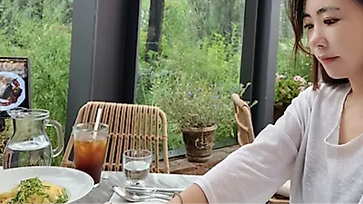 Is that really Midari? Kim Seong Eun evolves from child star to elegant actress