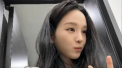 即将步入29岁的Song So-hee，依然留存在“国乐少女”的记忆中