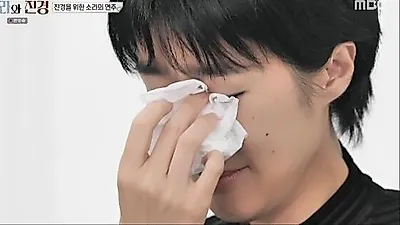 Lee So Ra Moves Hong Jin-kyung with Piano Performance Amid Cancer Battle and Divorce; Uhm Jung-hwa Breaks into Tears