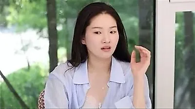 Shinhwa Jun Jin's Wife Ryu Yi-seo Reveals Hair Loss Crisis During Flight Attendant Days