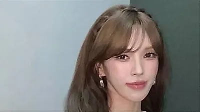 Red Velvet's Wendy stuns fans with slender new look and strict fitness routine