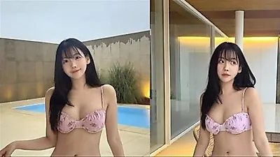 Raina maintains her After School beauty in stunning bikini photos