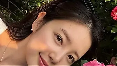 April's Yoon Chaegyeong Shares Hospital Update: Is Lee Yong-dae Involved?