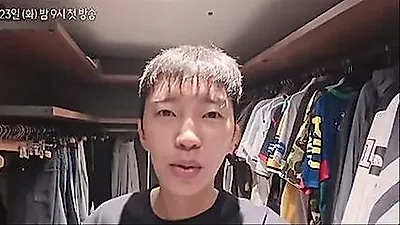 Im Young-woong hé lộ phòng thay đồ trong penthouse trị giá khoảng 5,1 tỷ won trước chuyến đi miền núi