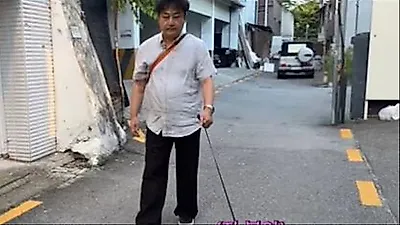 Comedian Kim Su-yong quits dog walking job after expenses exceed earnings