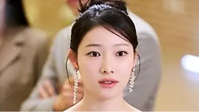 Seo Ha-jeong Captivates Audiences as a Genius Chaebol Heir in New Short-form Drama