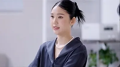 Mimi (Oh My Girl) gây sốc với thói quen ăn uống 'kích thích như hút thuốc'
