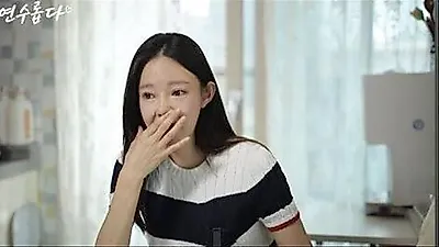 Ji Yeon-soo shares heartbreaking reason she avoids hugging her son