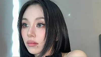 Twice's Chaeyoung denies indoor smoking allegations