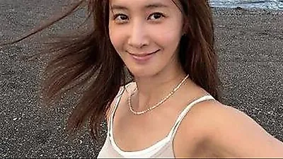 Kwon Yuri leaves Jeju for 'Hyoryesu' debut with Girls' Generation members