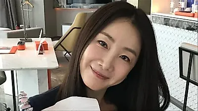 Choi Ji Woo showcases timeless charm in recent photos