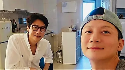 Sechs Kies' Ko Ji-yong reunites with Lee Jae-jin, showcasing lasting friendship