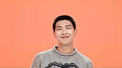 BTSのRM、10年かけて集めた美術品140点をアメリカの美術館で初公開