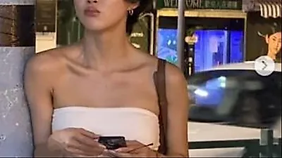 Mamamoo's Hwasa stuns in Macau with toned physique