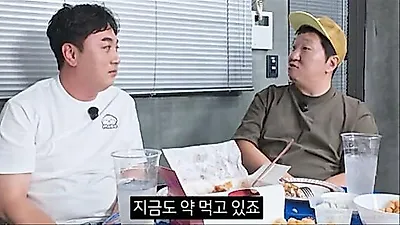 Jung Hyung-don Reveals Ongoing Struggle with Anxiety Disorder: Still Taking Medication After 11 Years
