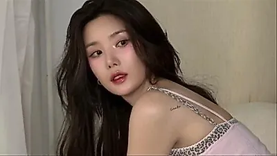 Kwon Eun-bi gặp tai nạn xe khi đang di chuyển, phải hủy lịch trình