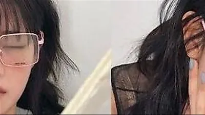 (G)I-DLE ミンニ、美貌が限界突破。メガネをかけた妖精のようなビジュアルを公開
