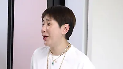 Seo In-young Faces Diet Emergency Before Waterbomb: "After Seeing Cho Min-ah's Abs, I Want to Cancel"